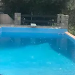 Zenterra Apartments Mountain Luxury Με Ιδιωτική Πισίνα شقة