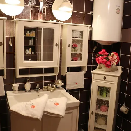 Zenterra With Prive Swimming Pool And View