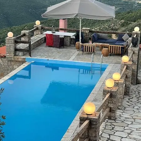 Zenterra Mountain Luxury με ιδιωτική πισίνα *