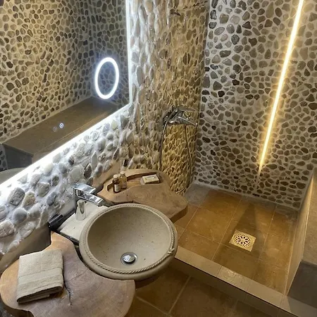 Zenterra Mountain Luxury με ιδιωτική πισίνα Apartmán