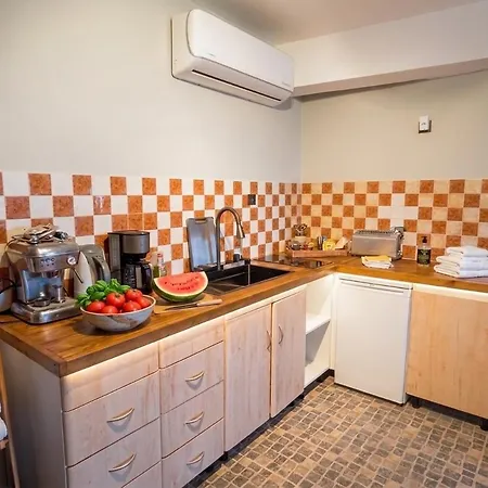 Apartment Zenterra Mountain Luxury με ιδιωτική πισίνα Matesi