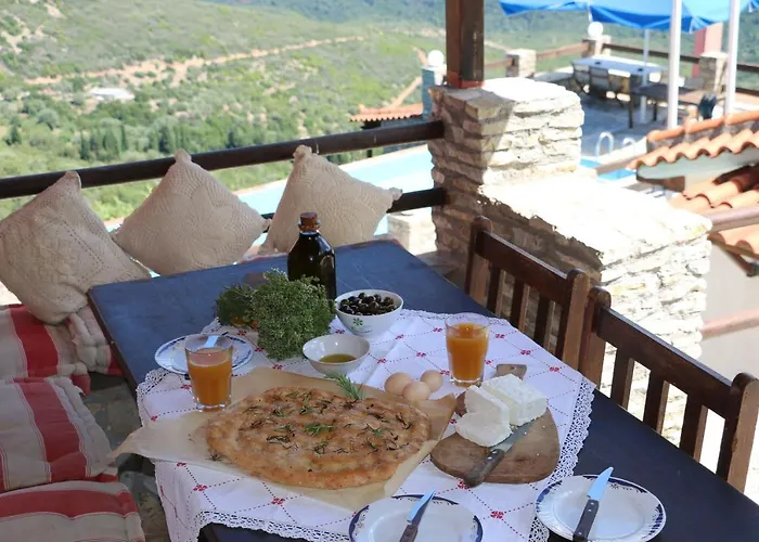 Villa Zenterra With Prive Swimming Pool And View Matesi