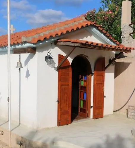 Villa Zenterra With Prive Swimming Pool And View Matesi